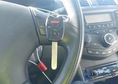 2005 Honda Accord 2.4 Lx from USA, damaged, VIN 1HGCM55485A077132